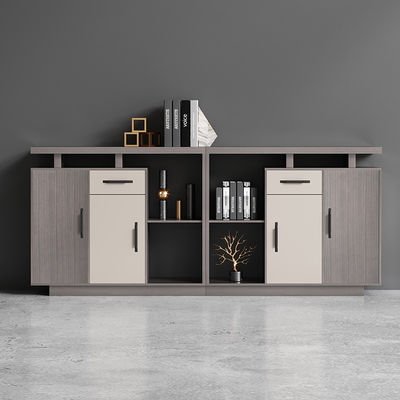 Meubles commerciaux Cabinet de bureau long avec un design moderne et une cloison en bois