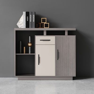 Meubles commerciaux Cabinet de bureau long avec un design moderne et une cloison en bois