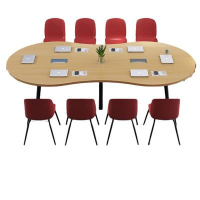 Table et chaise de formation modernes pour des négociations productives dans les salles de conférence