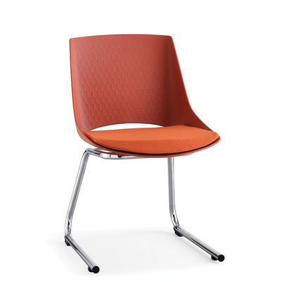 OEM ODM Bureau de traîneau à jambe de design moderne chaises de centre d'entraînement empilable avec 0.33CBM