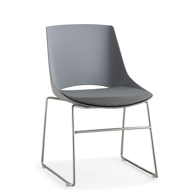 Chaise d'ordinateur fonctionnelle et élégante Sièges de conférence empilables pour les bureaux modernes
