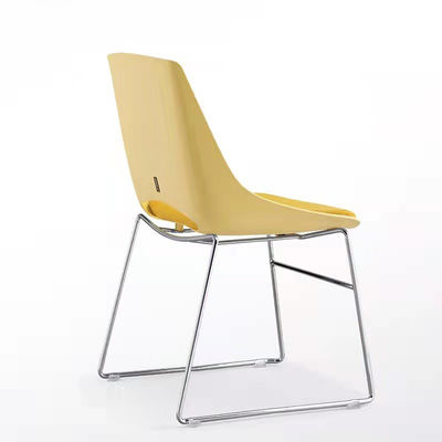 Chaise d'ordinateur fonctionnelle et élégante Sièges de conférence empilables pour les bureaux modernes
