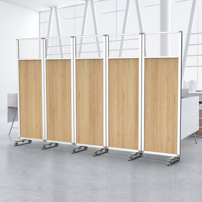 Salle de conférence personnalisable en bois mobile et fonctionnable