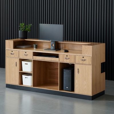 Table de réception en bois massif pour les magasins de vêtements d'hôtel et les entreprises