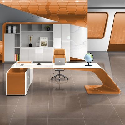 Bureau de bureau moderne de bureau en forme de L Bureau de chef exécutif avec armoire latérale