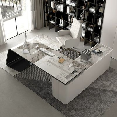 Bureau de bureau de luxe en gris pour le bureau ou le bâtiment de bureau