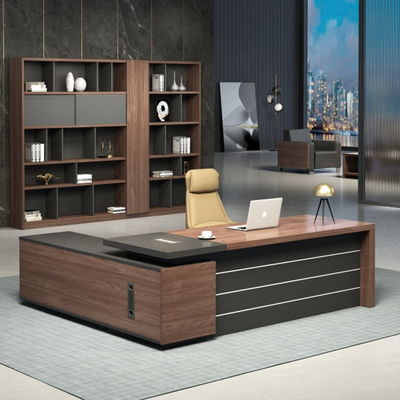 Tableau de bureau pour la maison moderne