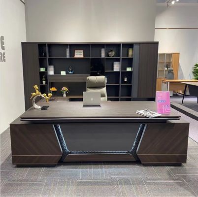 Bureau exécutif avec peinture processus de cuisson bois graininclined bord de table design