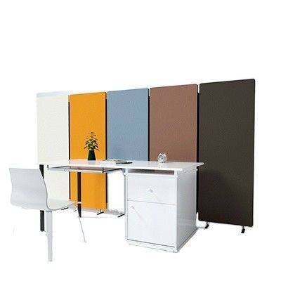 Écran pliable moderne et élégant pour les salles d'exposition et les cafés