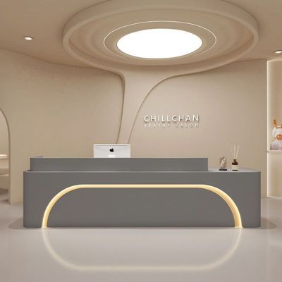 Bureau de réception moderne simple et multifonctionnel pour un restaurant blanc de luxe sur mesure