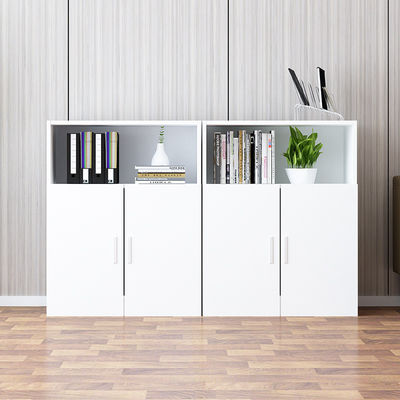 Cabinet de garde-manger à deux portes avec un design moderne et T/T 30% de dépôt 70% de solde