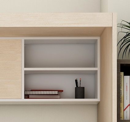 Lit d'hôtel économe en espace, style minimaliste moderne, lit en fer avec grand espace de rangement