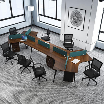 Tableau de bureau pour les bureaux et les bureaux
