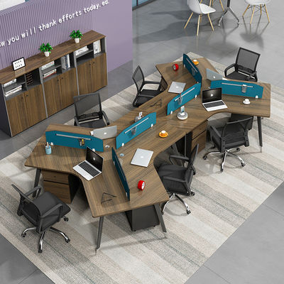 Tableau de bureau pour les bureaux et les bureaux