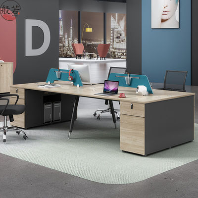 Transformez votre espace de travail avec des meubles et des bureaux modernes