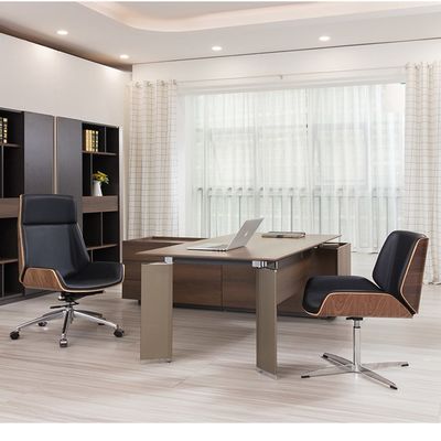 Chaise de bureau confortable avec fonction tournante