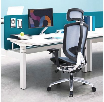 Chaise de bureau ergonomique à dos en maille avec cadre en aluminium et siège confortable