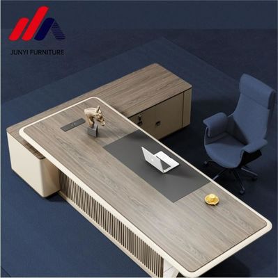 Archive en bois bureau en forme de L pour le travail exécutif dans le cadre commercial